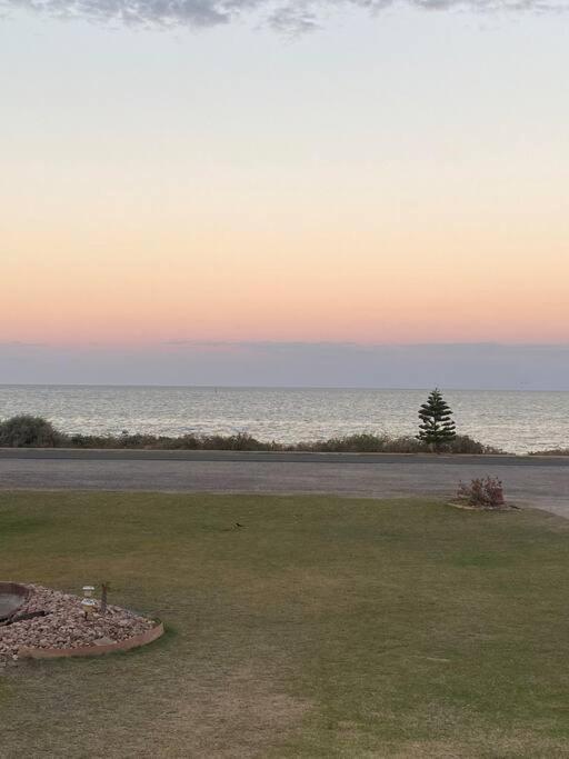 Jenny's Ocean View Holiday home Port Vincent